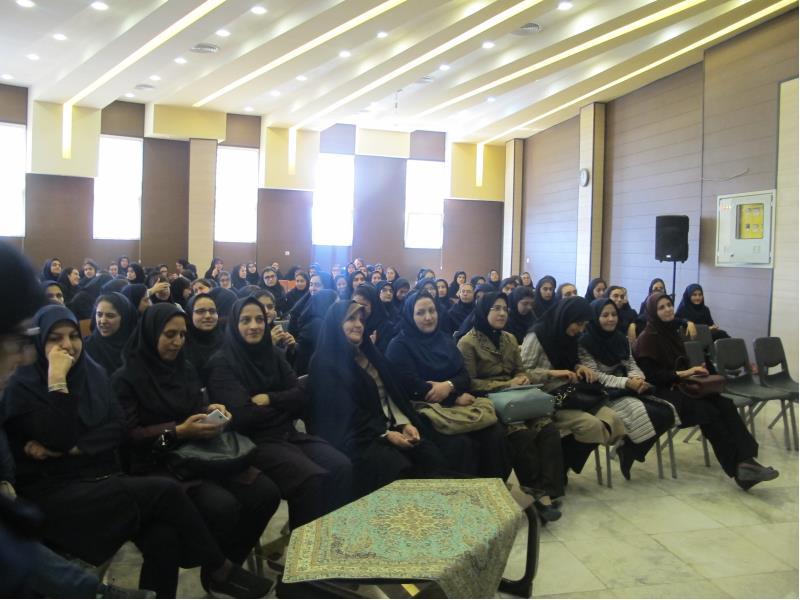 برگزاری جشن بزرگداشت مقام معلم